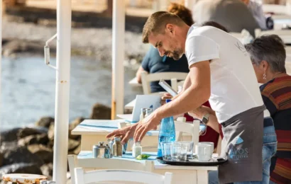 Εργαζόμενοι «λάστιχο» σε εβδομαδιαία βάση Εργαζόμενοι «λάστιχο» σε εβδομαδιαία βάση