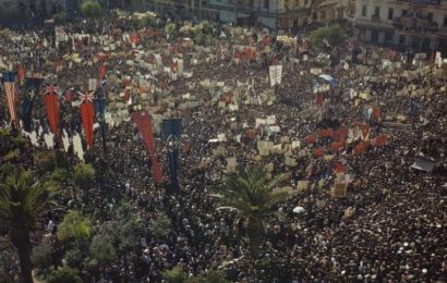 H ταινία ντοκουμέντο της Finos Film για την απελευθέρωση της Αθήνας – Ηταν απαγορευμένη κι αργότερα χαμένη για 55 χρόνια