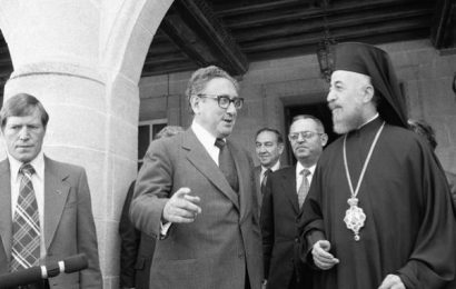 15 Ιουλίου 1974: 45 χρόνια από το πραξικόπημα της Χούντας κατά του Μακαρίου